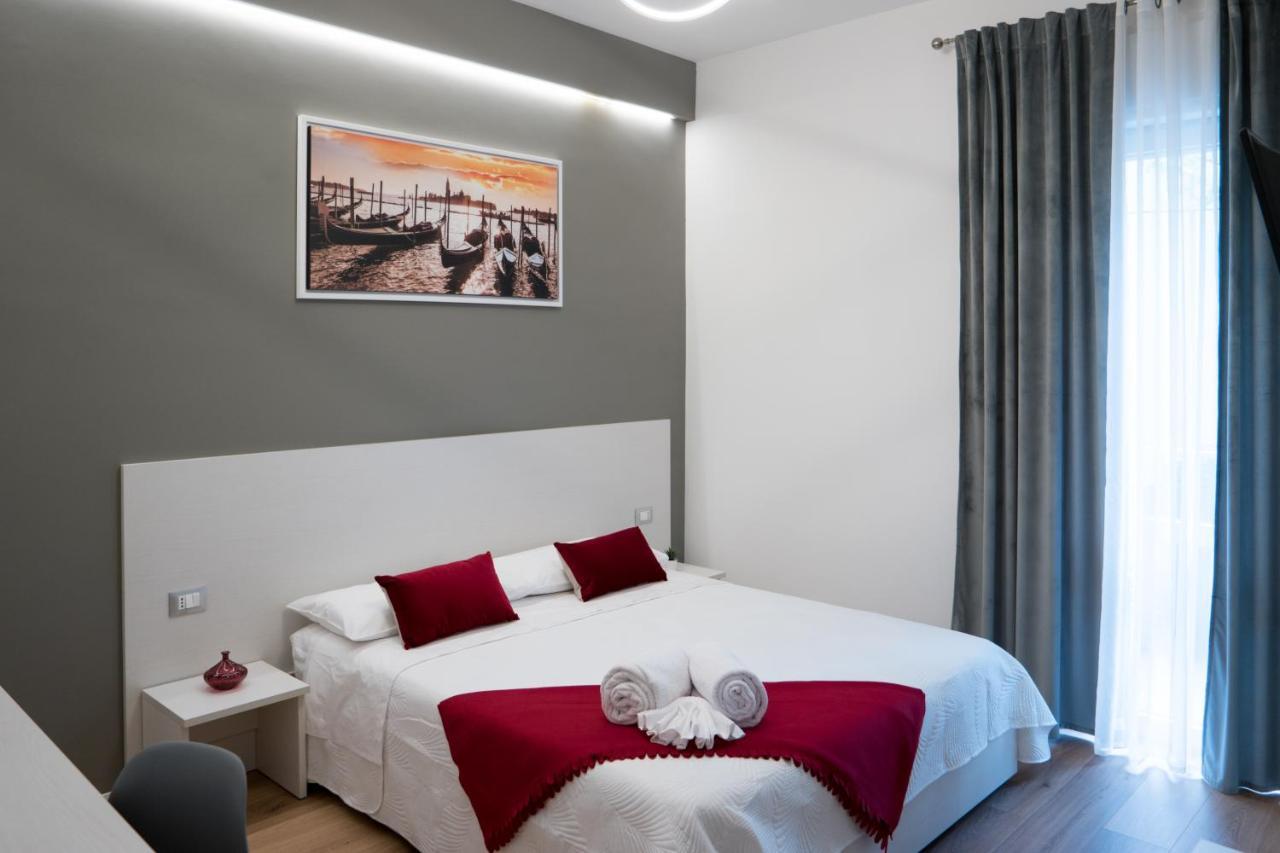 Venice Rooms Mestre Buitenkant foto