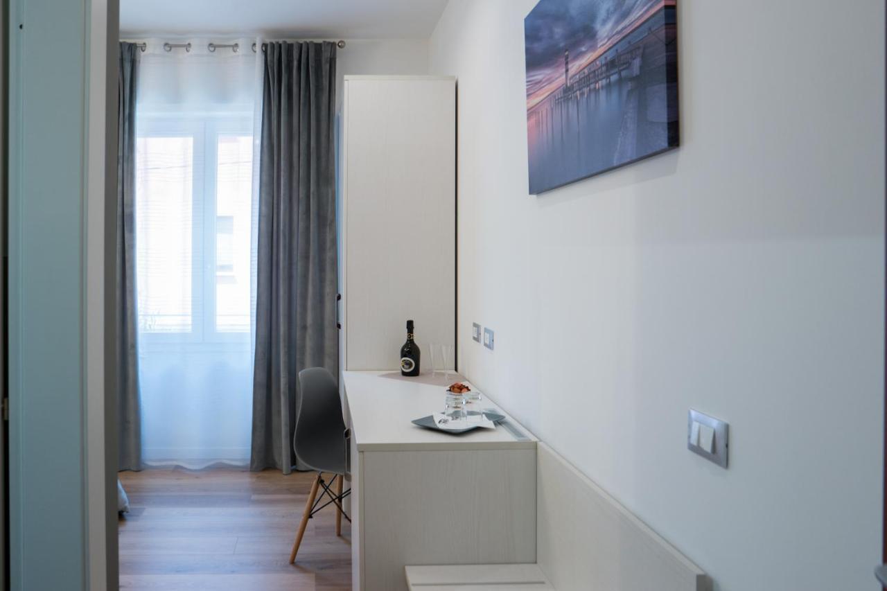 Venice Rooms Mestre Buitenkant foto
